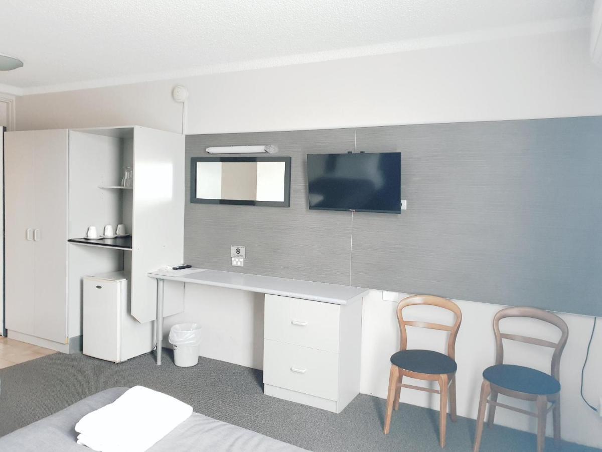 Prospect Hotel Motel Блектаун Екстериор снимка
