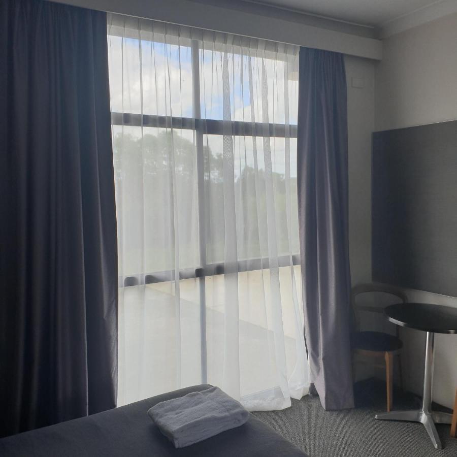 Prospect Hotel Motel Блектаун Екстериор снимка